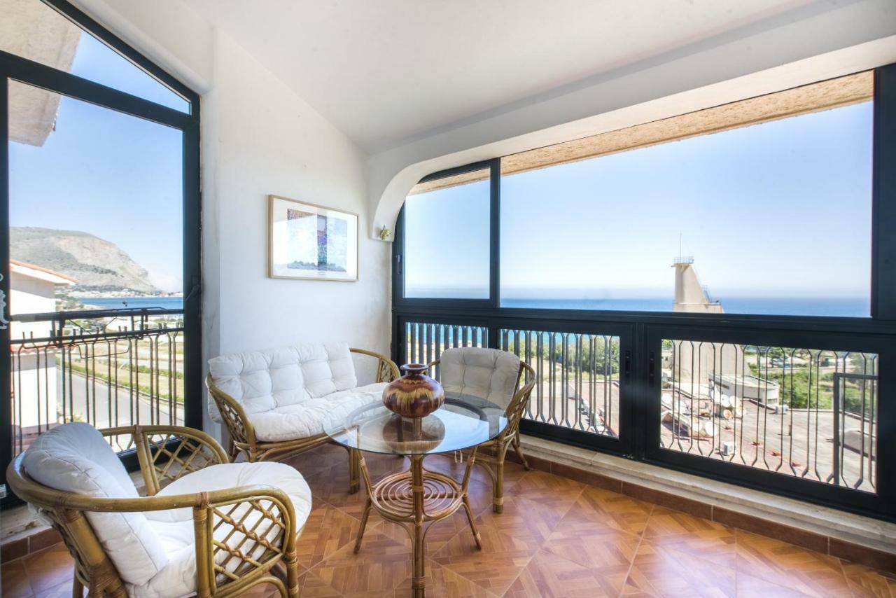 Casa Con Terrazza Sul Mare All'Addaura Palermo Exterior photo